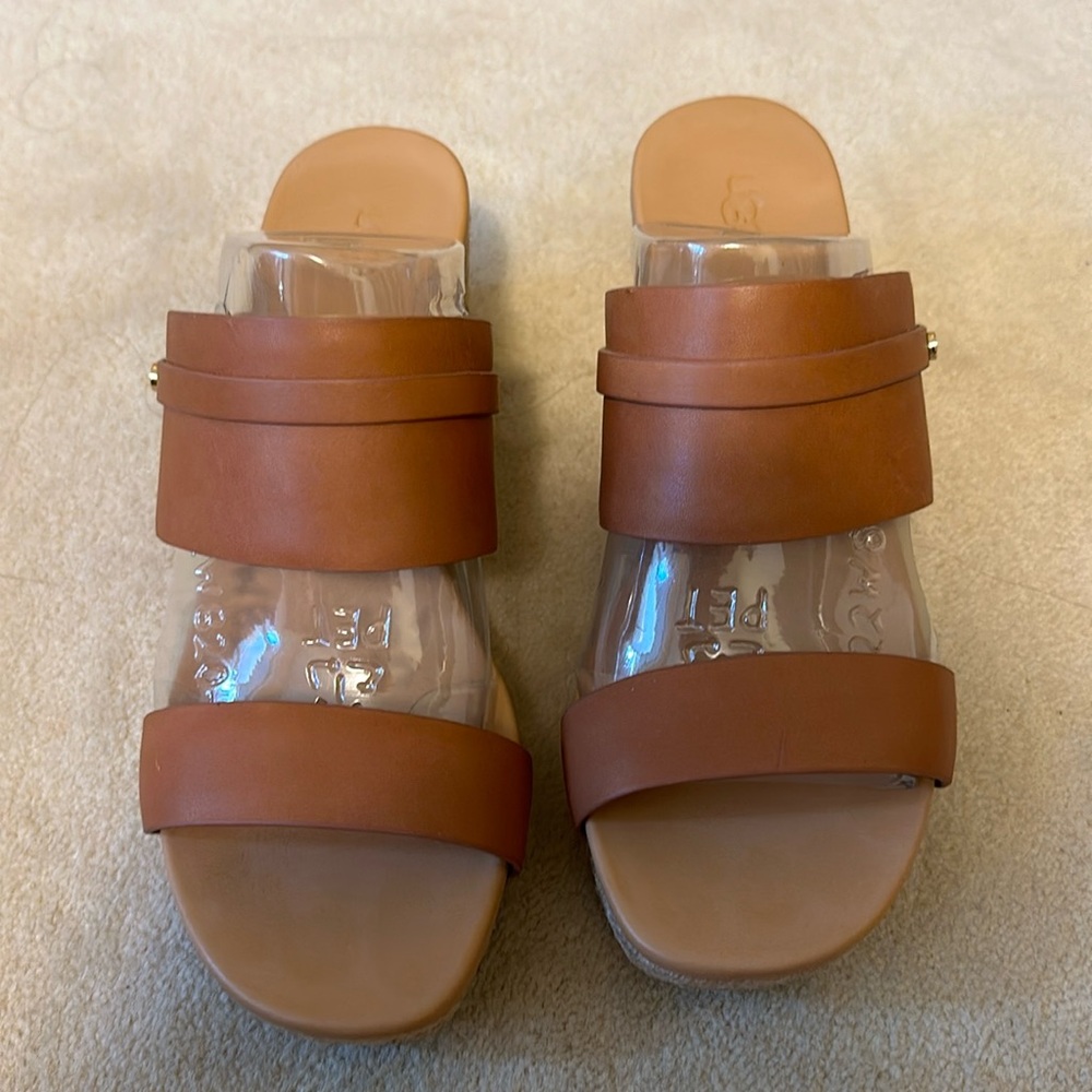 UGG Ebele Leather Wedge